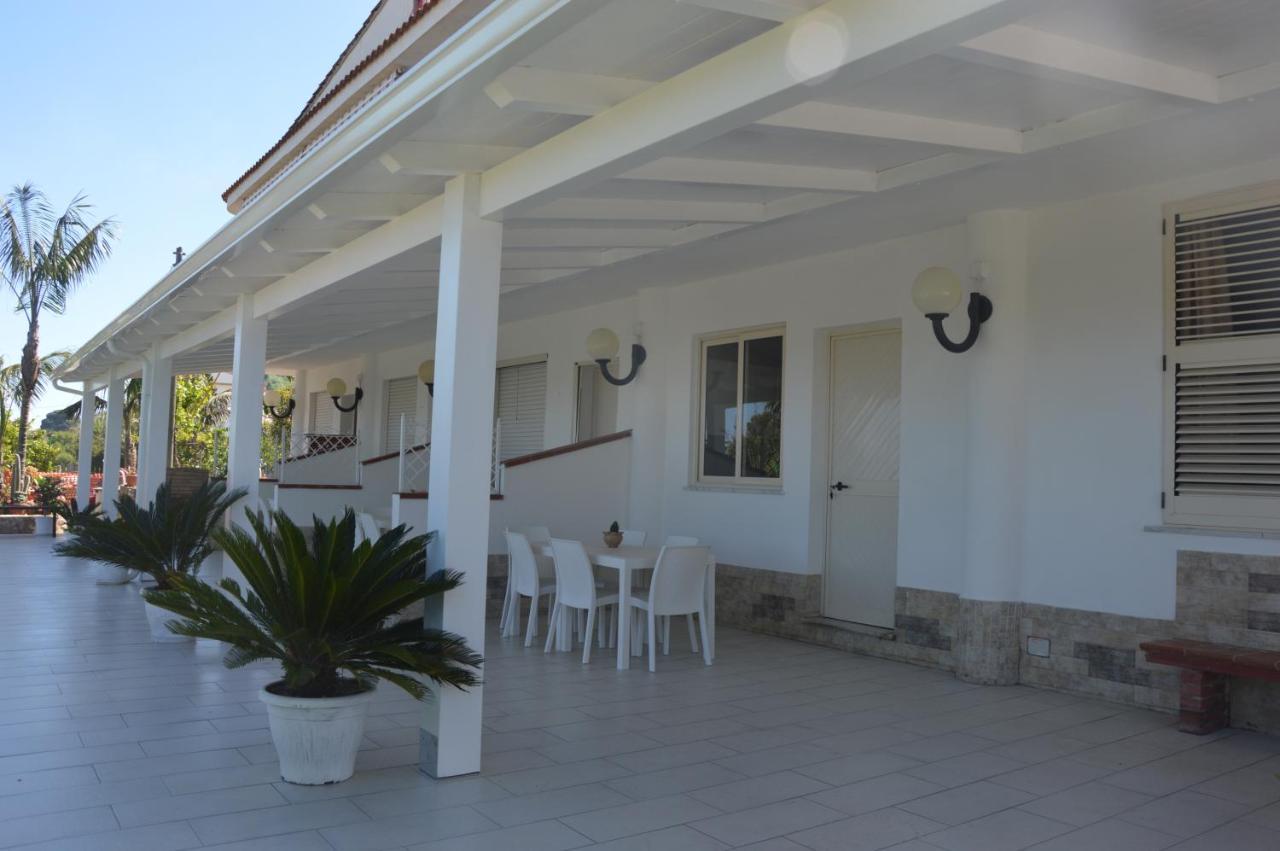 Santa Venere Apartments "Parcheggio Privato" Ricarica Auto Elettriche Tropea Exterior foto