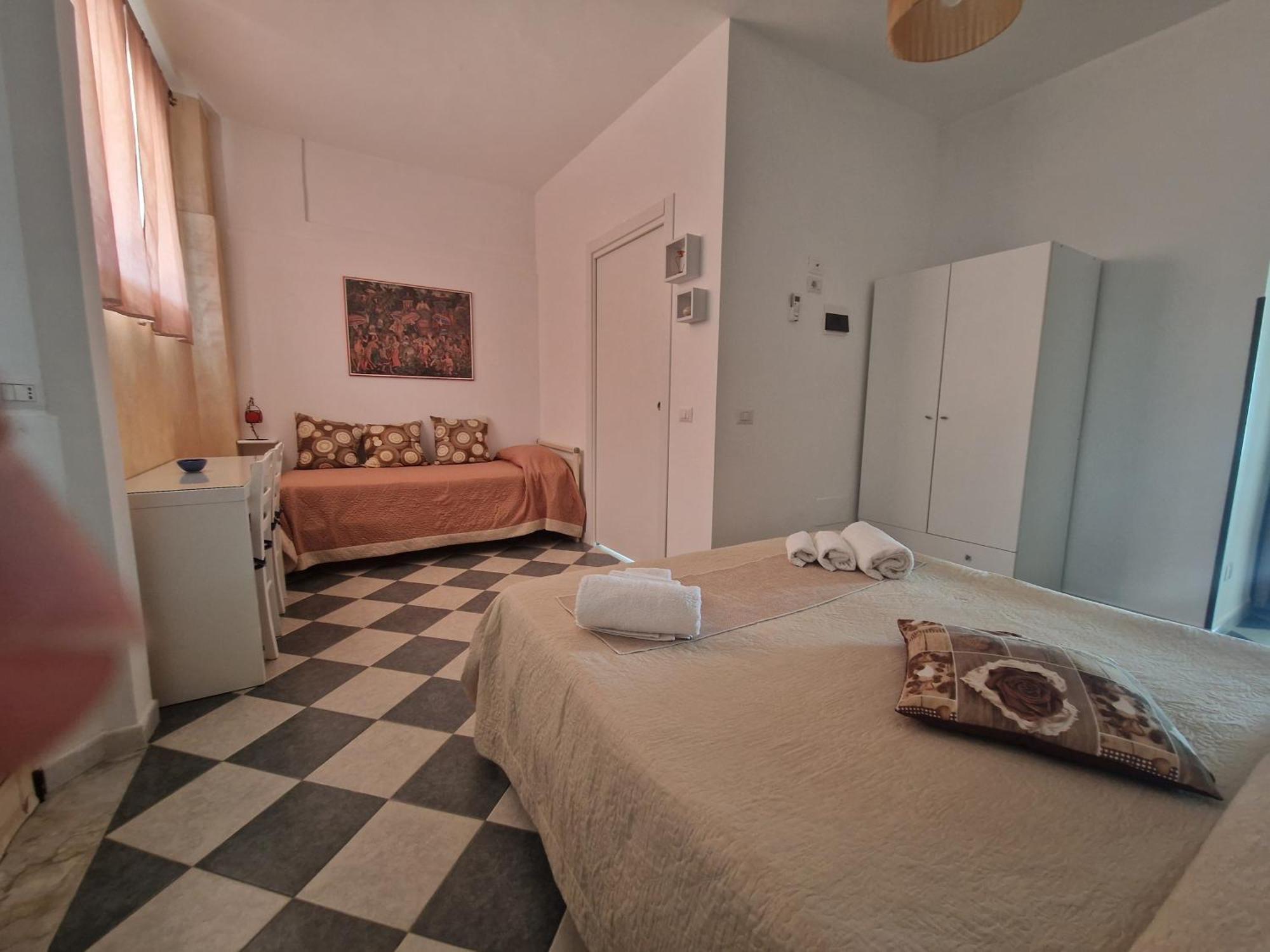 Santa Venere Apartments "Parcheggio Privato" Ricarica Auto Elettriche Tropea Habitación foto